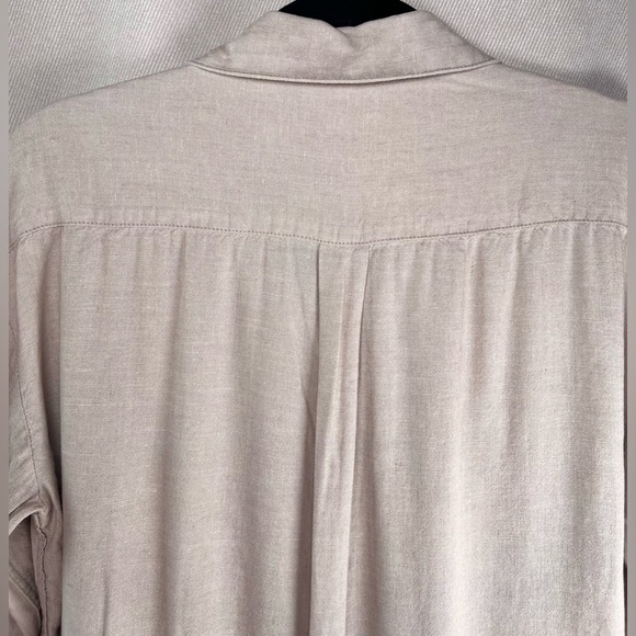 Silver Jeans Emma Boyfriend Fit Linen Blend Shirt - Small in Cream/Beige - Picture 11 of 12